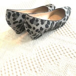 Cole Haan wedge heel women's shoes size 9.5B Authentic cow hide/fur animal print